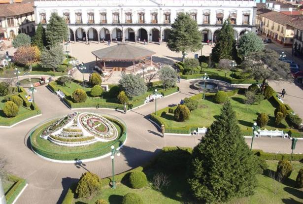 Hotel Villa De Las Flores Zacatlán Kültér fotó